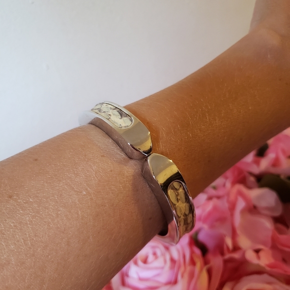 Stella & Dot Emerson Clamper Bangle Bracelet Snake - Picture 11 of 14